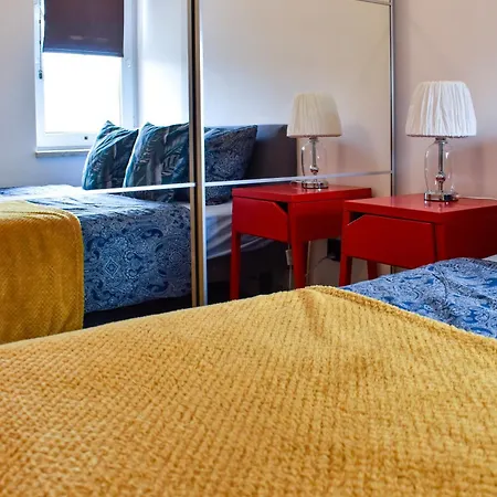 Quick Stop Near Station By Vaya * Warszawa