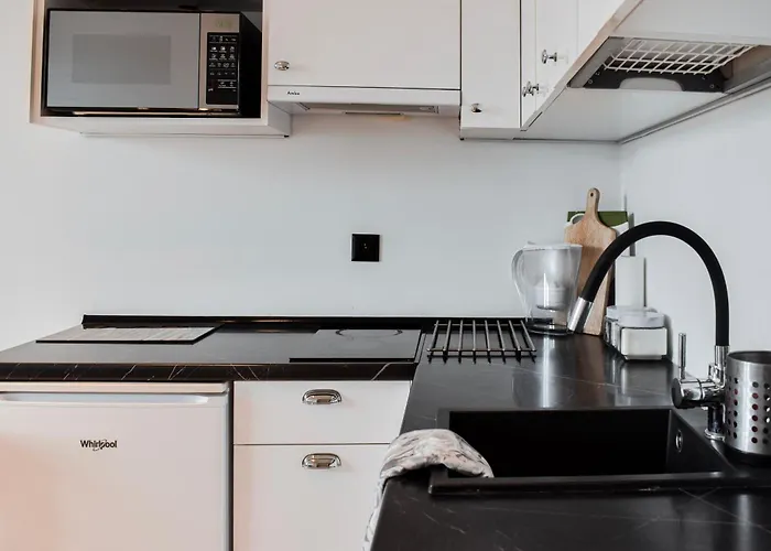 Quick Stop Near Station By Vaya *